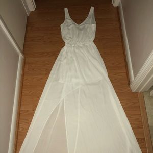 SHOW ME YOUR MUMU Kendall Soft V-Back A-Line Gown